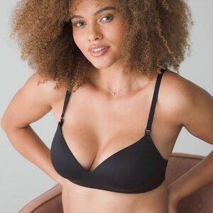 EUC SOMA ENBLISS Nursing Wireless Bra Black